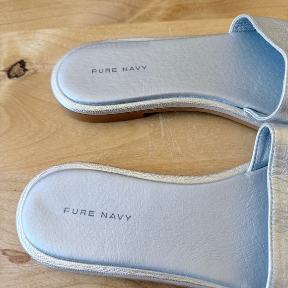 2 PR PURE NAVY LEATHER SLIDE SANDALS ROSE GOLD & SILVER LOW HEEL SUMMER CHIC 8.5 - Picture 8 of 11